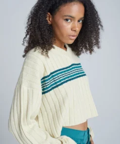 The Ragged Priest WOMEN'S Kickers Classics Beige Cropped Knit