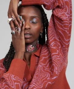 The Ragged Priest WOMEN'S Milk It Obscure Top