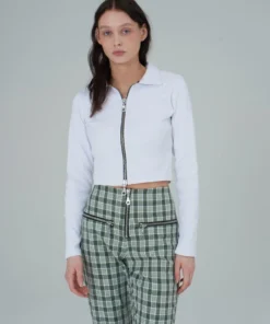 The Ragged Priest Beaconed Top