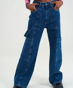 The Ragged Priest Shapeshifter Combats WOMEN'S